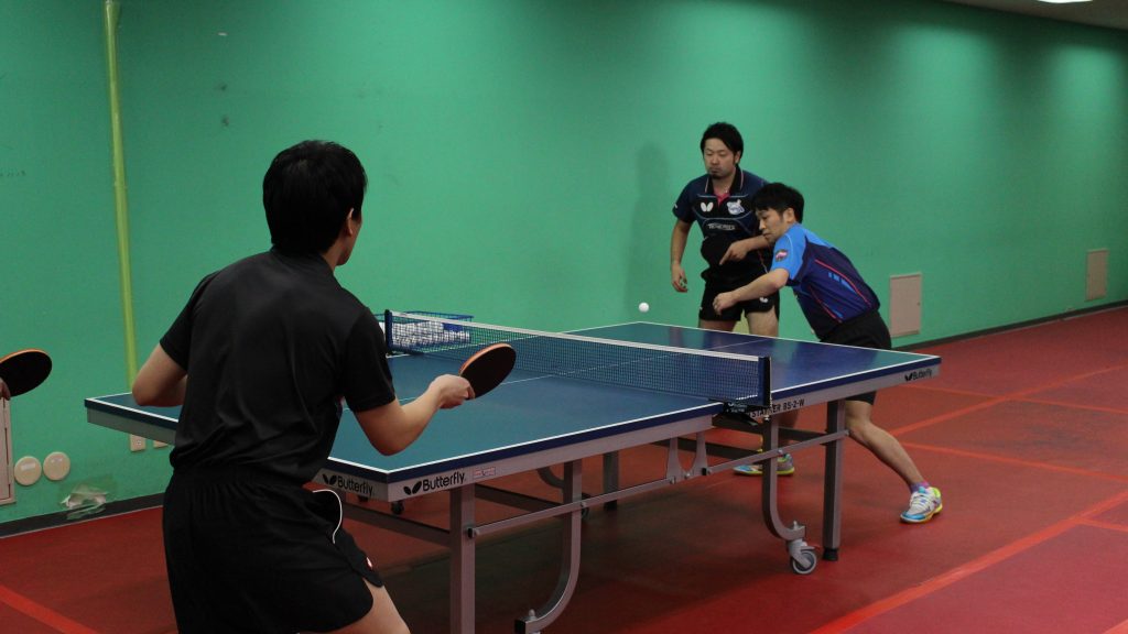 【卓球】ダブルスレシーブで構える位置とは？ 卓球の最新上達法（動画・メルマガ配信）｜卓球事務局